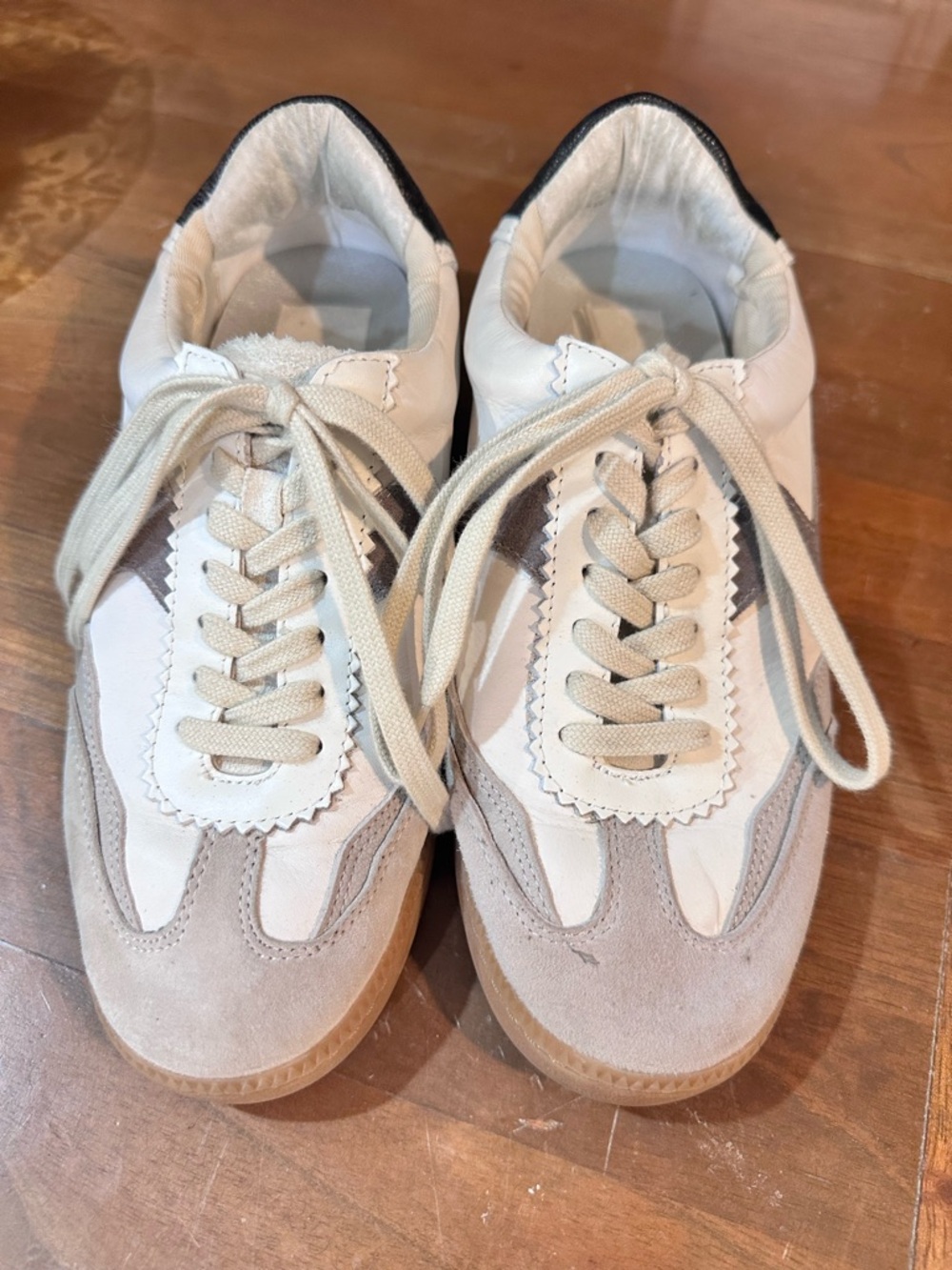 Dolce Vita  Notice Beige White Suede & Leather Sneakers